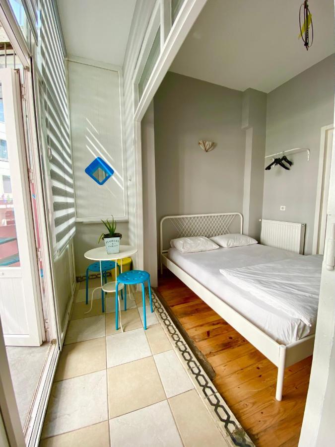 Windrose Hostel Istanbul Exteriör bild