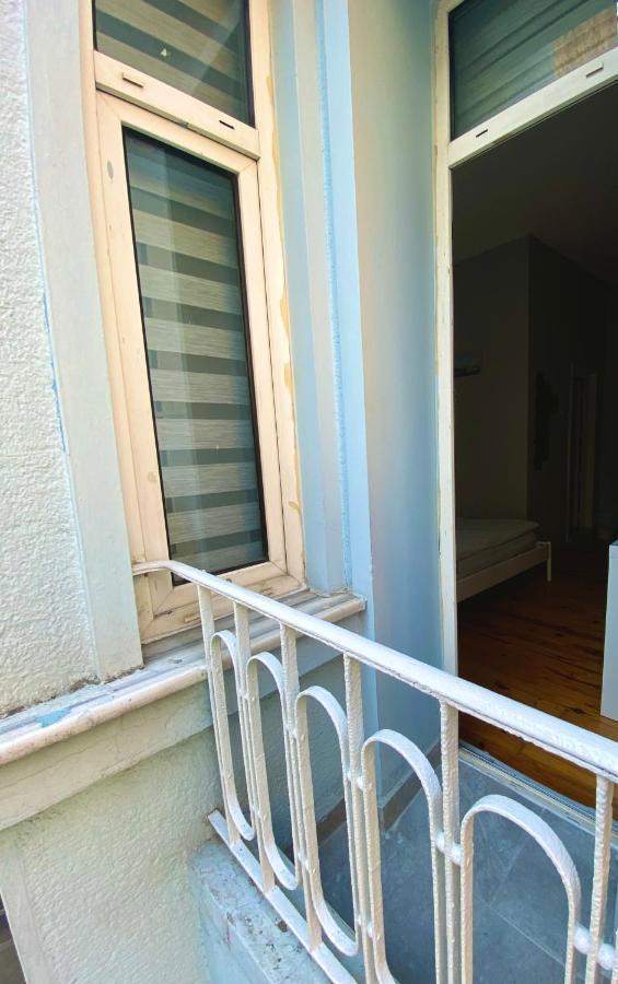 Windrose Hostel Istanbul Exteriör bild
