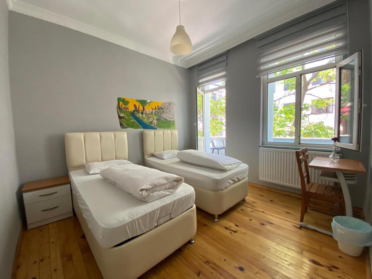 Windrose Hostel Istanbul Exteriör bild