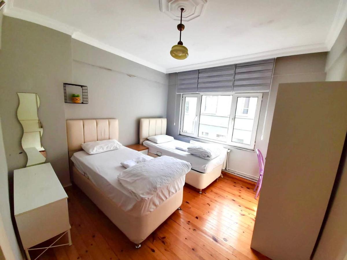 Windrose Hostel Istanbul Exteriör bild