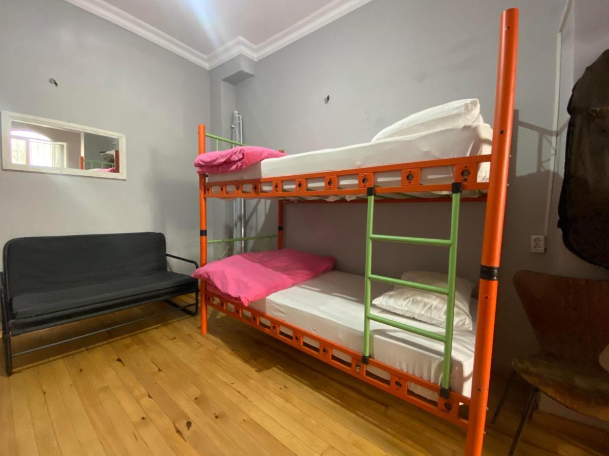 Windrose Hostel Istanbul Exteriör bild