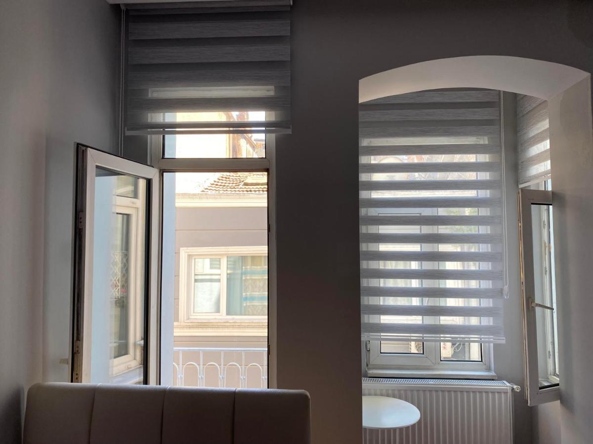 Windrose Hostel Istanbul Exteriör bild