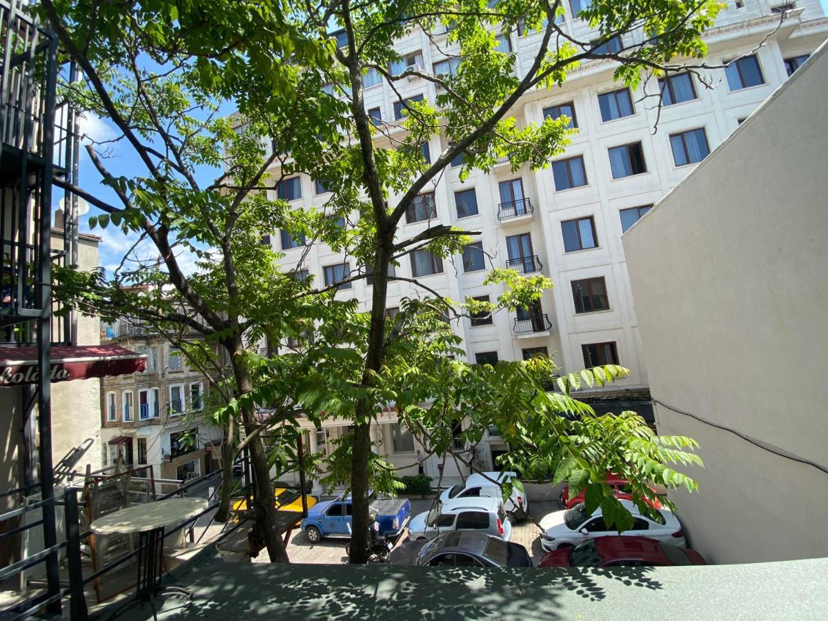 Windrose Hostel Istanbul Exteriör bild