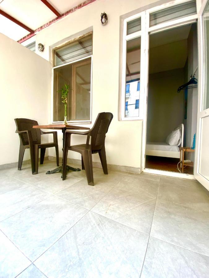 Windrose Hostel Istanbul Exteriör bild