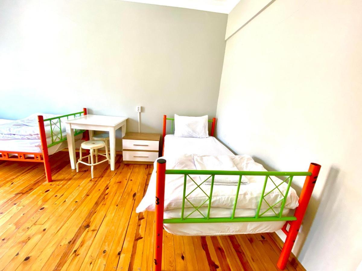 Windrose Hostel Istanbul Exteriör bild