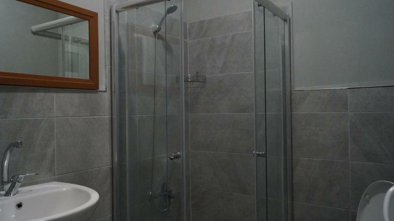 Windrose Hostel Istanbul Exteriör bild